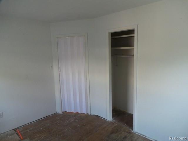 22335 Wick Road Taylor, MI 48180 - Photo 7 of 22 261-728730 Bedroom 1 (1).jpg