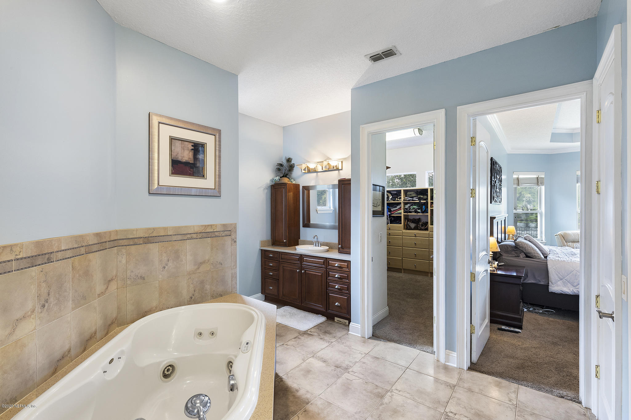 3255 Manatee Point Middleburg, FL 32068 - Photo 26 of 70 Master Suite (6)