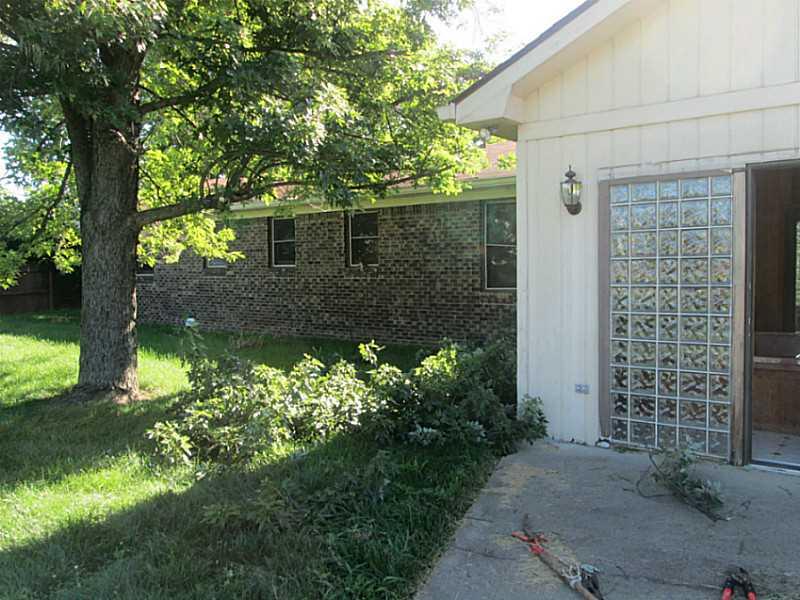 8762 5 Points Road Indianapolis, IN 46237 - Photo 18 of 20 Gallery Image 18