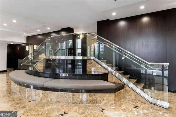$2,800 | 3481 Lakeside Drive Northeast, Unit 605, Atlanta, GA 30326