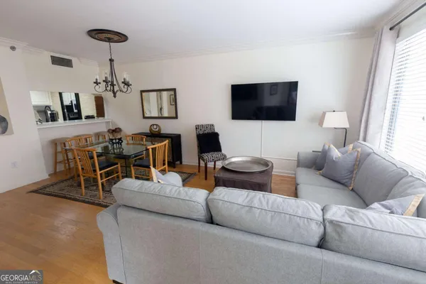 $2,800 | 3481 Lakeside Drive Northeast, Unit 605, Atlanta, GA 30326