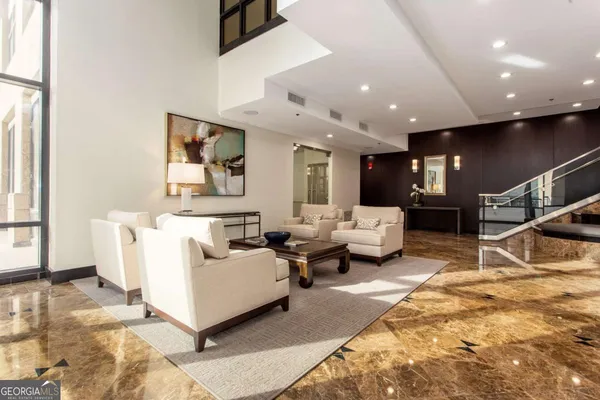 $2,800 | 3481 Lakeside Drive Northeast, Unit 605, Atlanta, GA 30326