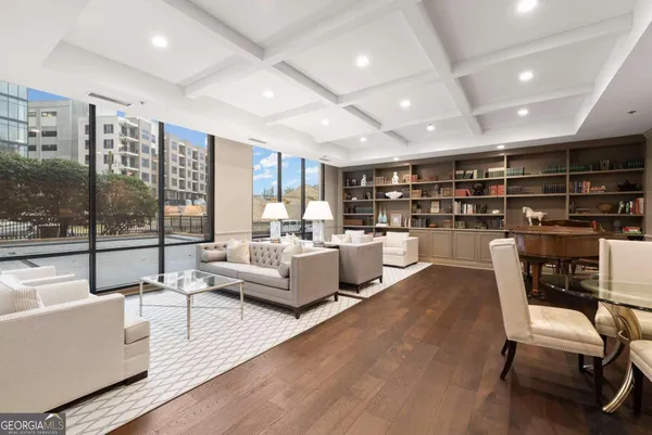 $2,800 | 3481 Lakeside Drive Northeast, Unit 605, Atlanta, GA 30326