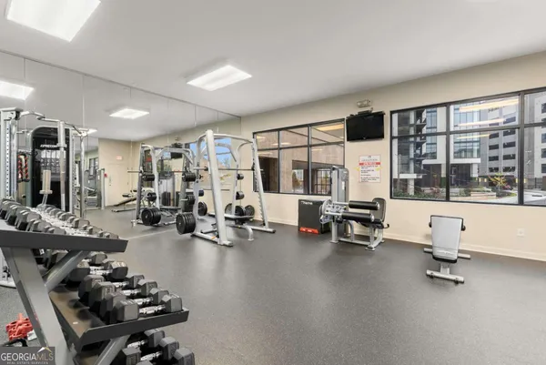 $2,800 | 3481 Lakeside Drive Northeast, Unit 605, Atlanta, GA 30326