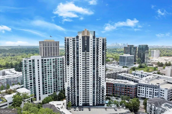 $2,800 | 3481 Lakeside Drive Northeast, Unit 605, Atlanta, GA 30326