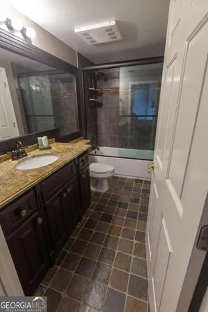 $2,800 | 3481 Lakeside Drive Northeast, Unit 605, Atlanta, GA 30326