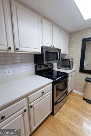 $2,800 | 3481 Lakeside Drive Northeast, Unit 605, Atlanta, GA 30326