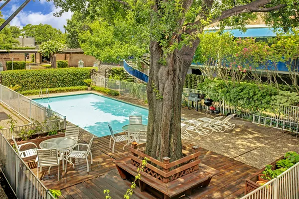 $1,900 | 3271 Sul Ross Street, Unit 21, Houston, TX 77098