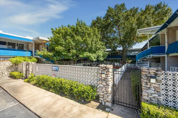 $1,900 | 3271 Sul Ross Street, Unit 21, Houston, TX 77098