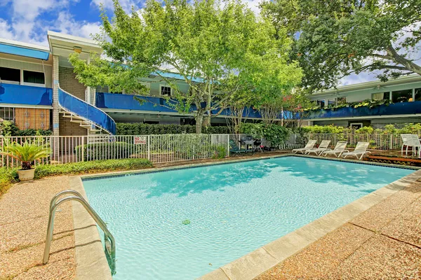 $1,900 | 3271 Sul Ross Street, Unit 21, Houston, TX 77098