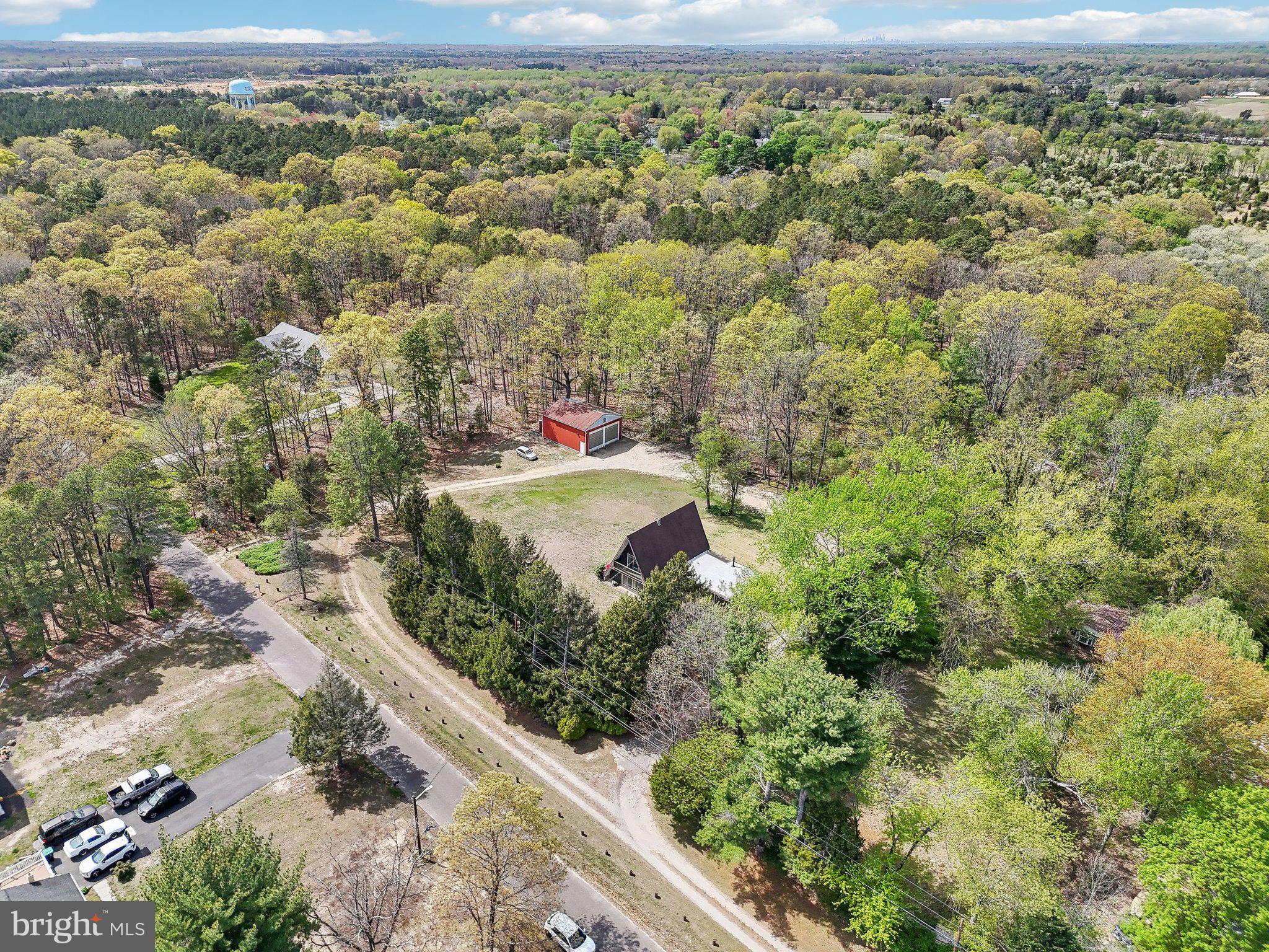2 Oakview Drive Berlin, NJ 08009 - Photo 46 of 64 a view of a lot of a yard and mountain