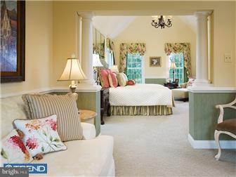 61 Cameron Road, Unit 4 Huntingdon Valley, PA 19006 - Photo 6 of 7 Bedroom - Main