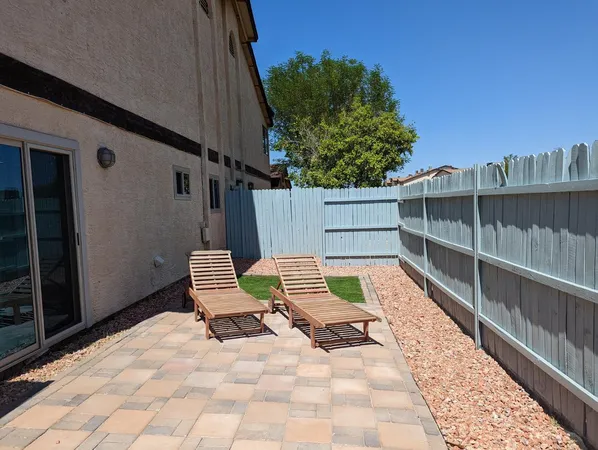 $1,900 | 306 East Ludlow Drive, Unit B, Avondale, AZ 85323