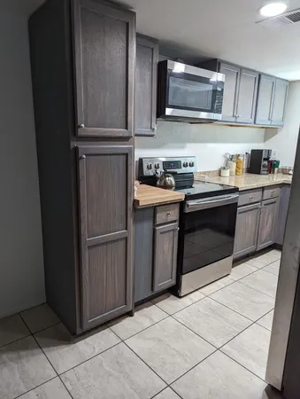 $1,900 | 306 East Ludlow Drive, Unit B, Avondale, AZ 85323