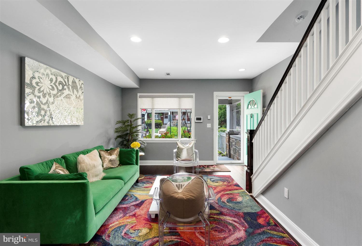 3816 Woodridge Road Baltimore, MD 21229 - Photo 7 of 30 Gallery Image 7