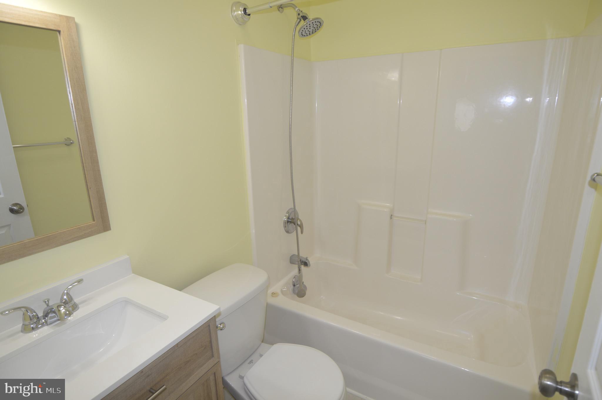 1724 Earhart Road Essex, MD 21221 - Photo 14 of 16 Gallery Image 14