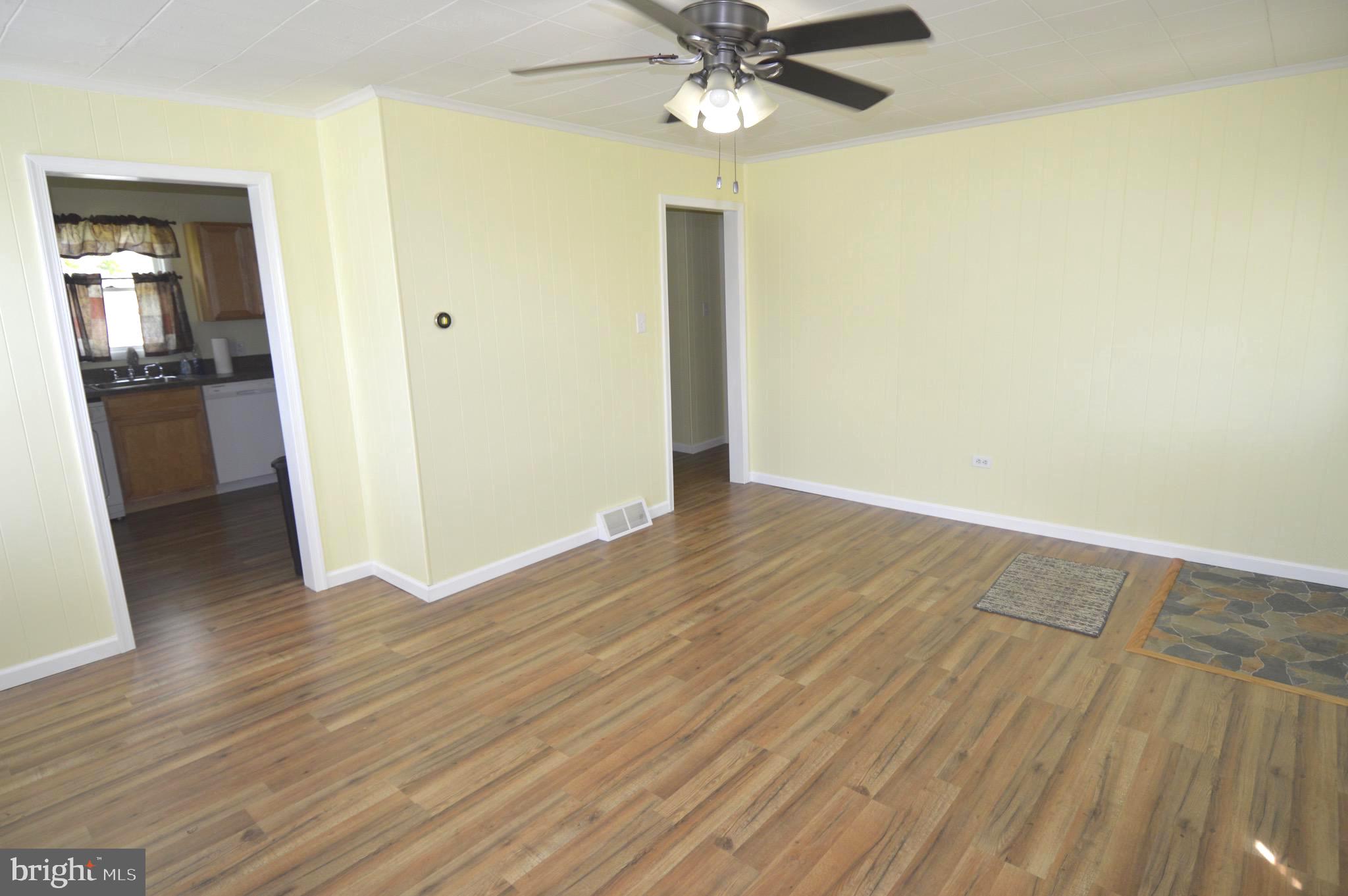 1724 Earhart Road Essex, MD 21221 - Photo 9 of 16 Gallery Image 9