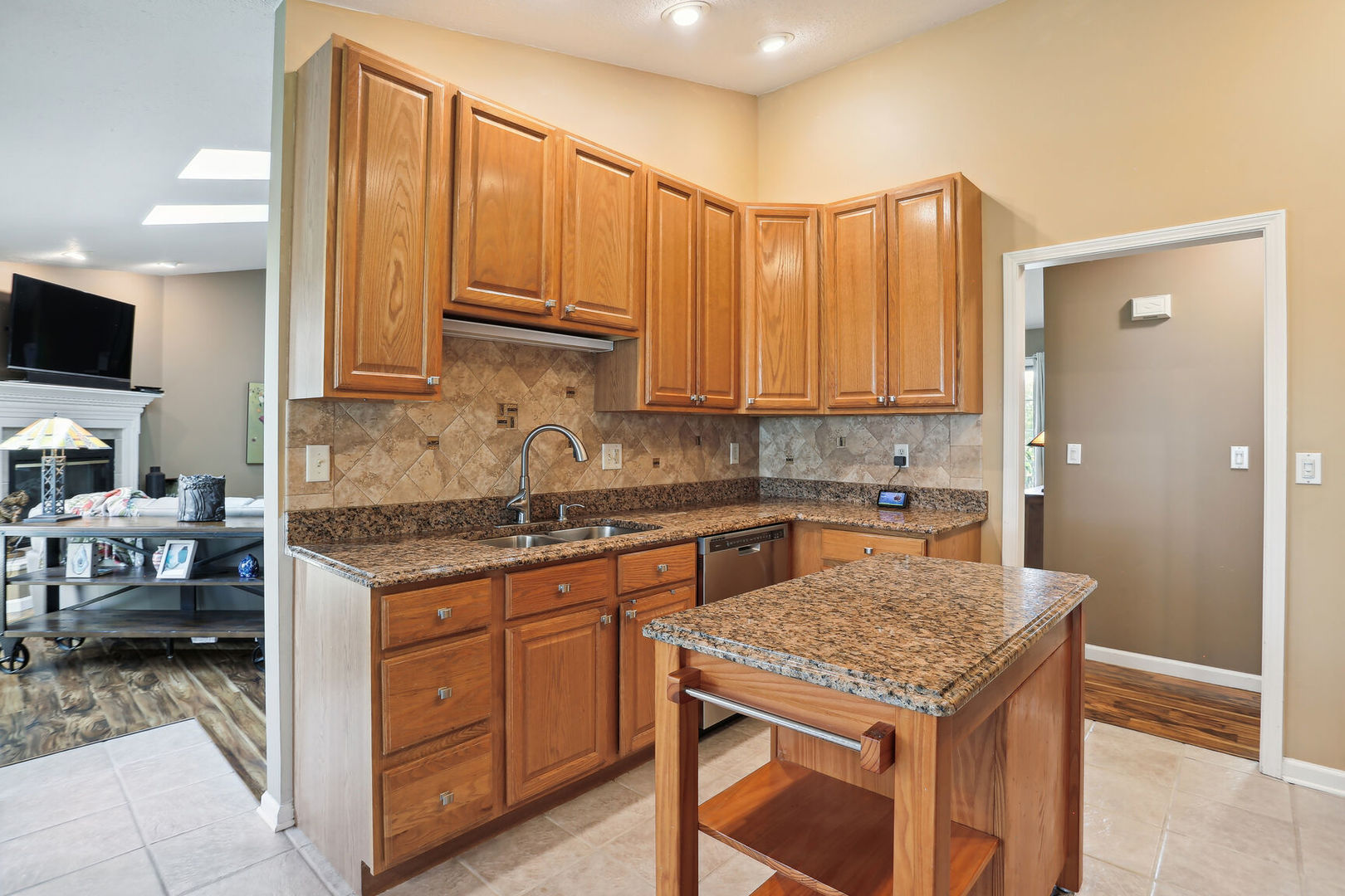 4114 Crail Road Champaign, IL 61822 - Photo 10 of 31 Gallery Image 10