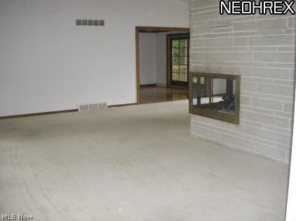 1368 Graham Road Silver Lake, OH 44224 - Photo 4 of 8