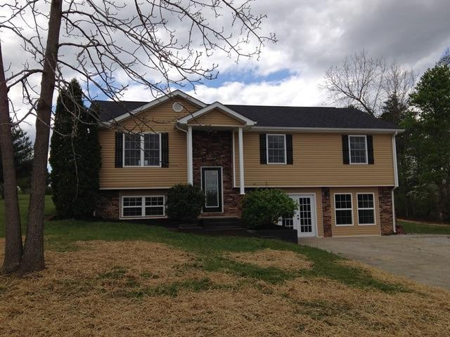 62 Barker Road Lily, KY 40740 - Photo 2 of 22 Photo 2