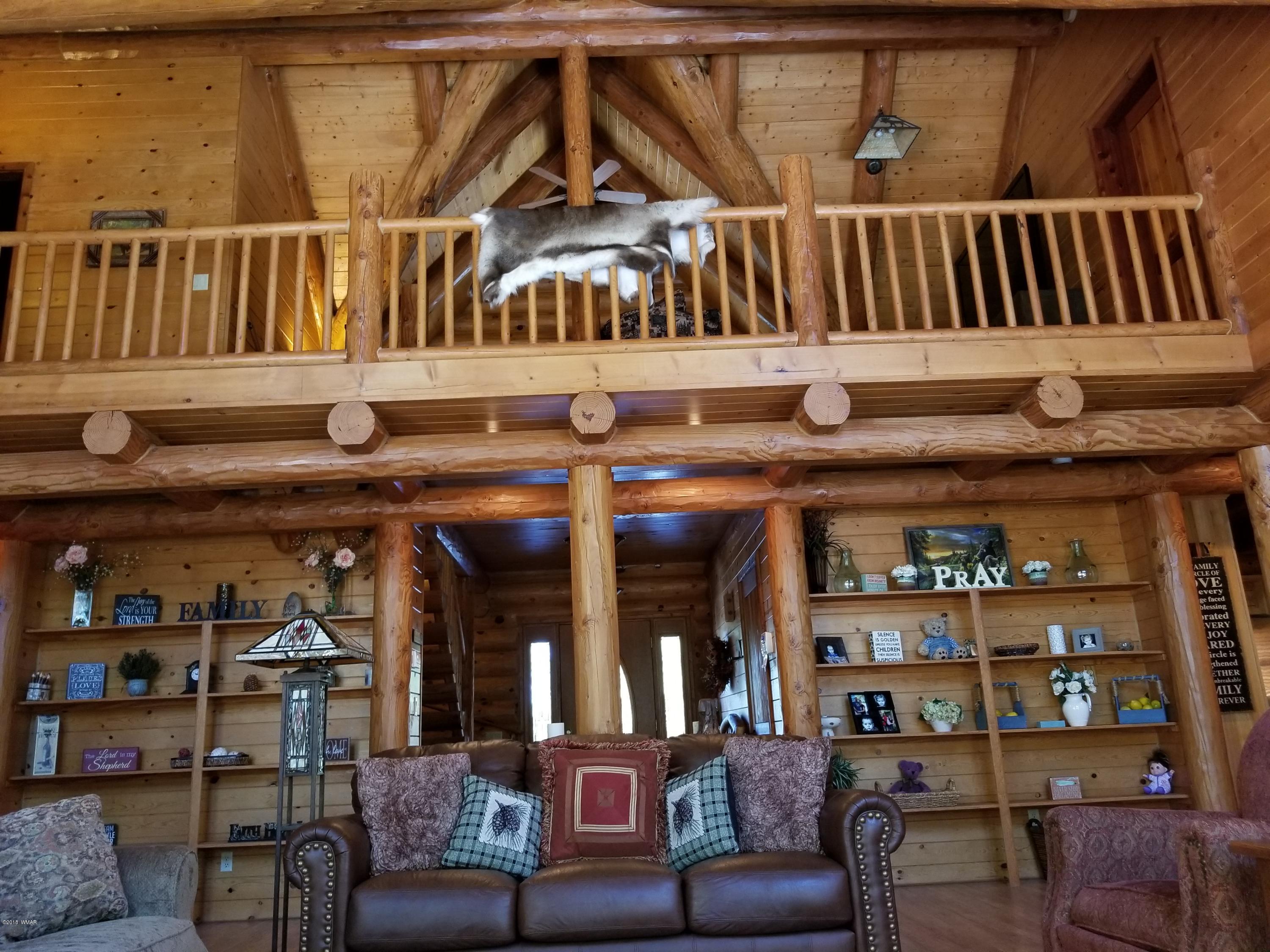 4361 Shaggy Bark Road Show Low, AZ 85901 - Photo 5 of 26