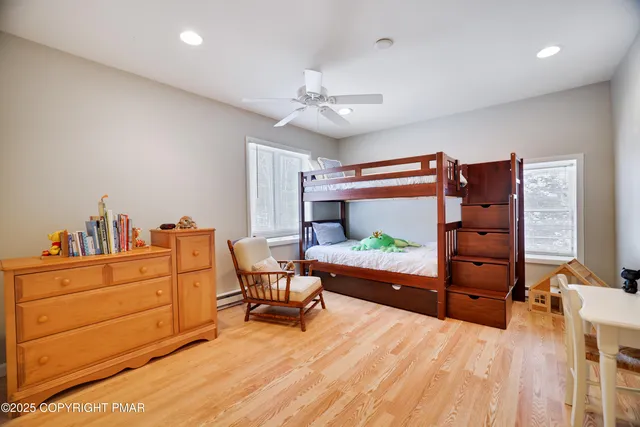 $900,000 | 113 Indian Drive, Greentown, PA 18426