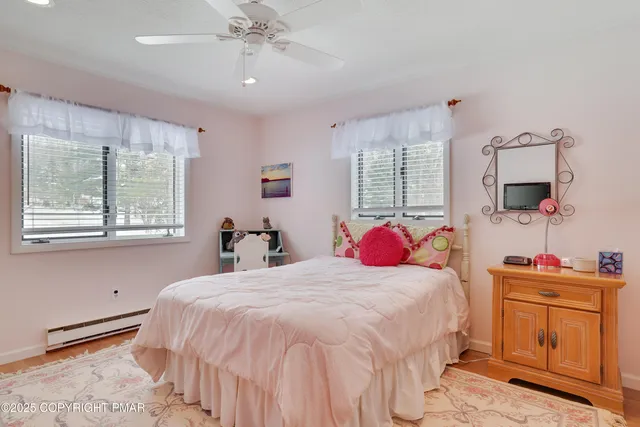 $900,000 | 113 Indian Drive, Greentown, PA 18426