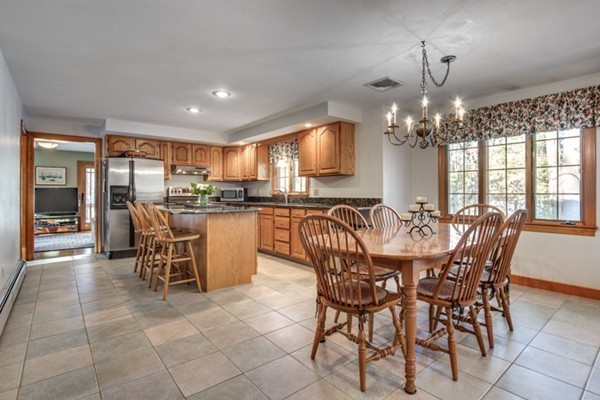 9 Carmichael Way Groton, MA 01450 - Photo 7 of 28