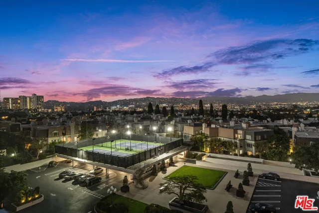 $1,899,000 | 2220 Avenue Of The Stars, Unit 702, Los Angeles, CA 90067