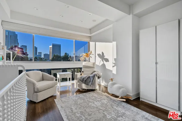 $1,899,000 | 2220 Avenue Of The Stars, Unit 702, Los Angeles, CA 90067