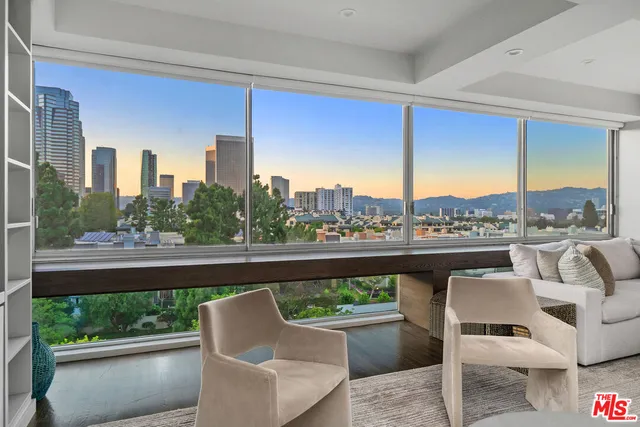 $1,899,000 | 2220 Avenue Of The Stars, Unit 702, Los Angeles, CA 90067
