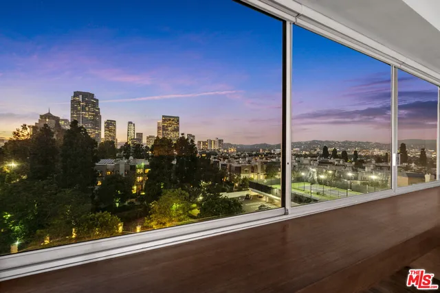 $1,899,000 | 2220 Avenue Of The Stars, Unit 702, Los Angeles, CA 90067