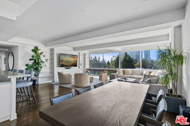 $1,899,000 | 2220 Avenue Of The Stars, Unit 702, Los Angeles, CA 90067