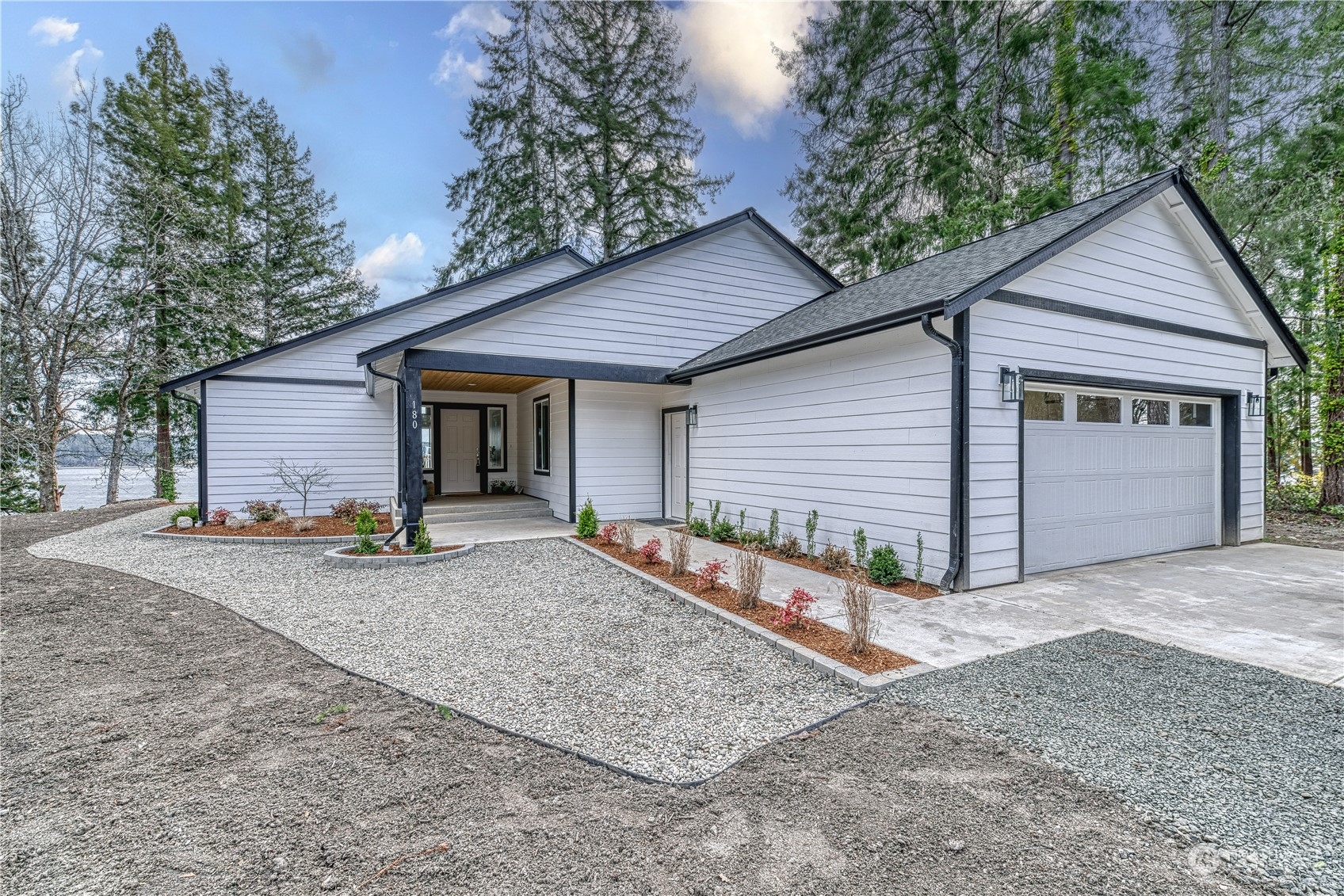 180 Keen Road Grapeview, WA 98546 - Photo 1 of 40 Gallery Image 1