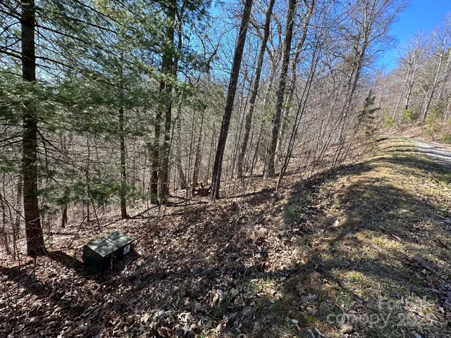 $31,500 | 936 Sunnyside Drive, Unit LOT 27, Marshall, NC 28753