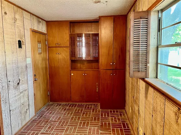 $150,000 | 200 Dallas Street, Nocona, TX 76255