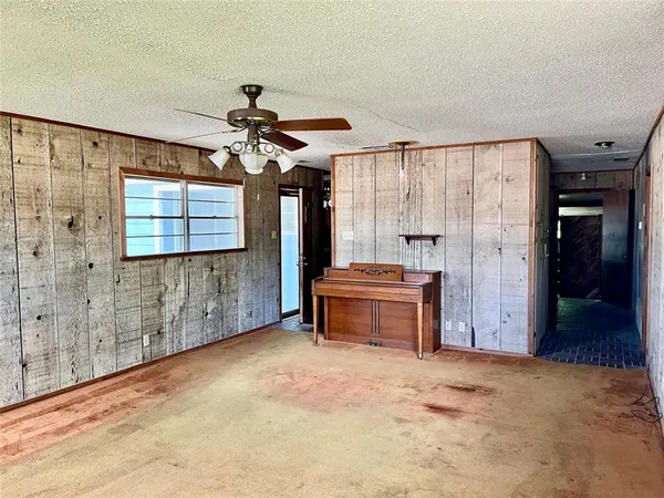 $150,000 | 200 Dallas Street, Nocona, TX 76255