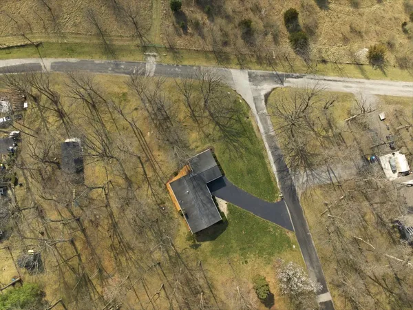 $275,000 | 112 Peine Drive, Lexington, IL 61753