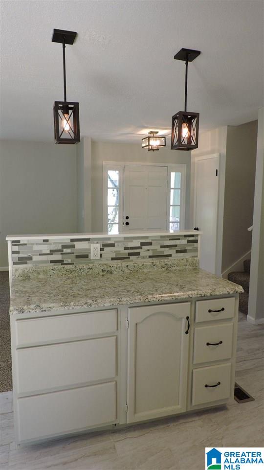 313 Foxglen Road Birmingham, AL 35215 - Photo 11 of 26