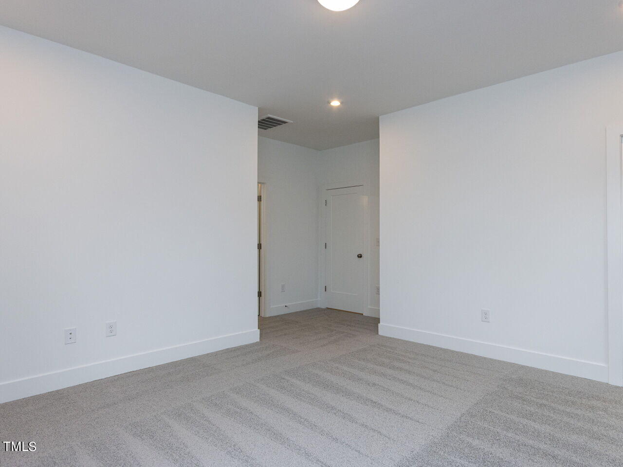 52 Rosedale Way Pittsboro, NC 27312 - Photo 20 of 37 020-1280x960-primary-bedroom