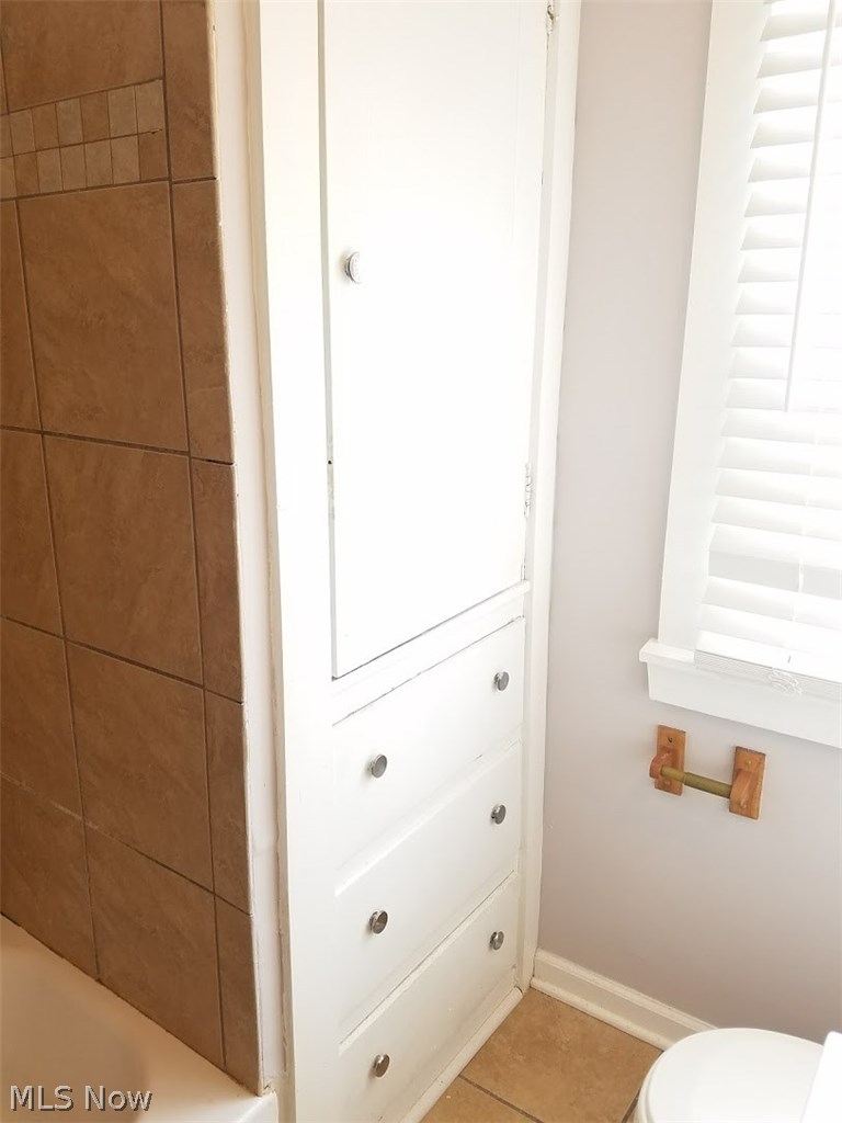 4018 Elmwood Road Cleveland Heights, OH 44121 - Photo 15 of 21