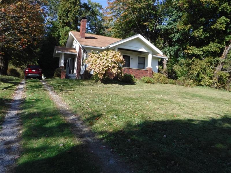 162 Oakville Road Beaver Falls, PA 15010 - Photo 1 of 16 Gallery Image 1