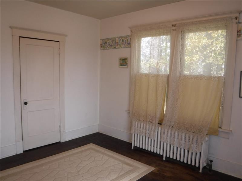 162 Oakville Road Beaver Falls, PA 15010 - Photo 15 of 16 Gallery Image 15