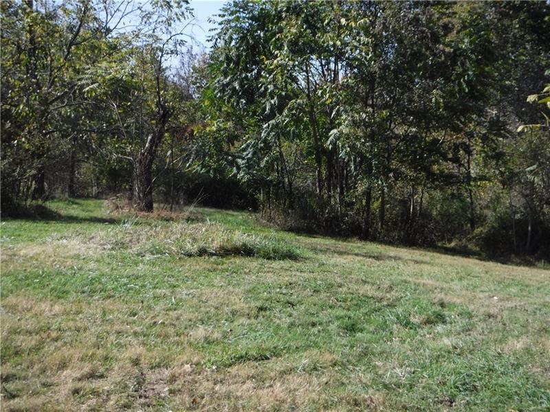 162 Oakville Road Beaver Falls, PA 15010 - Photo 4 of 16 Gallery Image 4