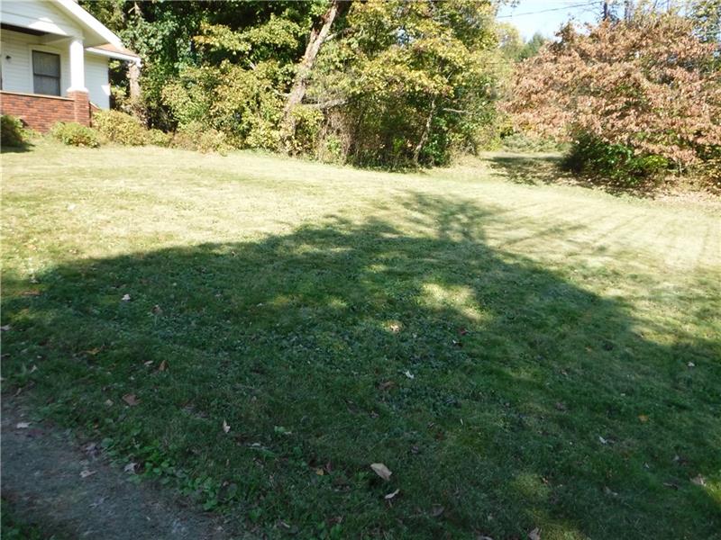 162 Oakville Road Beaver Falls, PA 15010 - Photo 8 of 16 Gallery Image 8