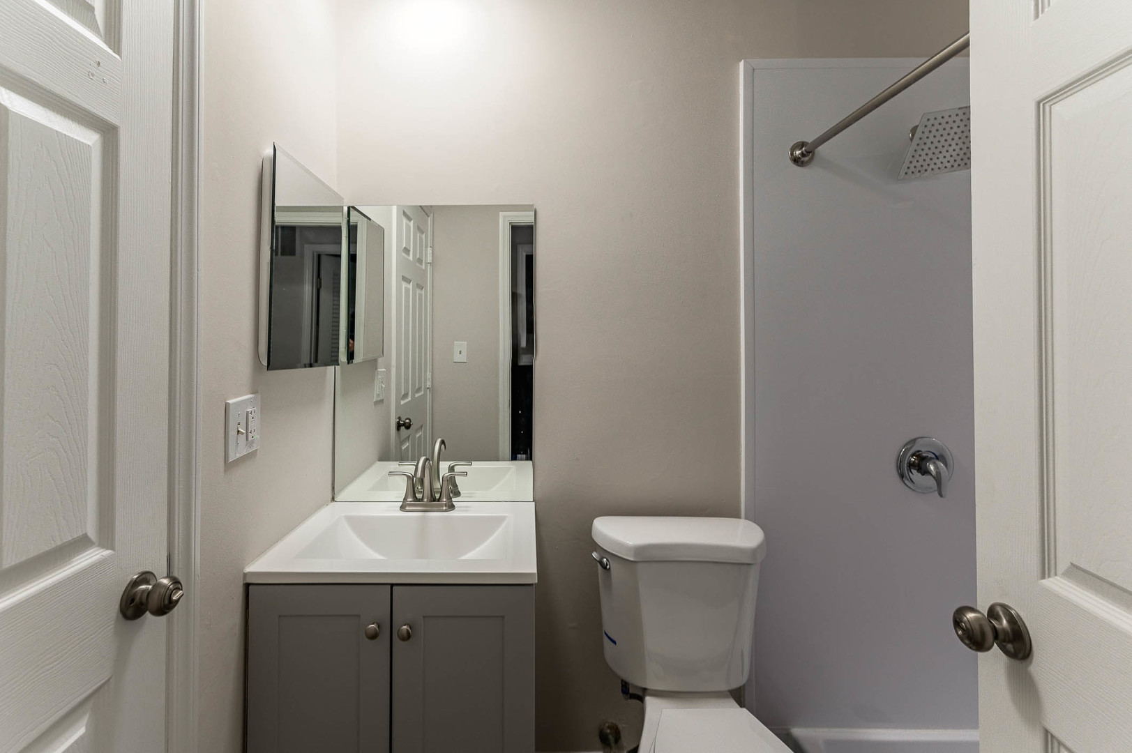 1452 North Elmhurst Road, Unit 103C Mount Prospect, IL 60056 - Photo 5 of 7 Gallery Image 5
