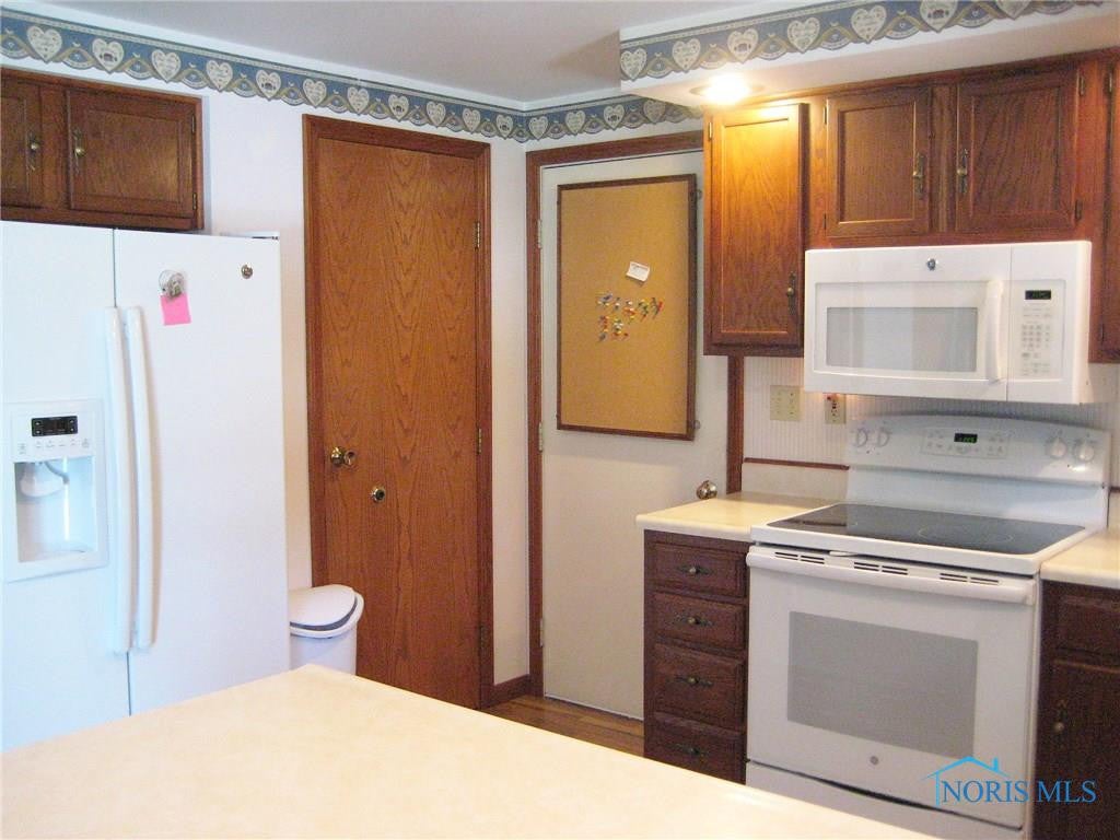6062 Finzel Road Whitehouse, OH 43571 - Photo 4 of 27 Photo 4