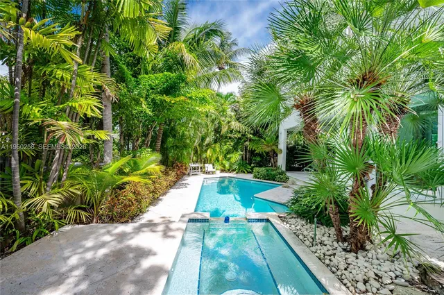 $21,400 | 650 Curtiswood Drive, Key Biscayne, FL 33149