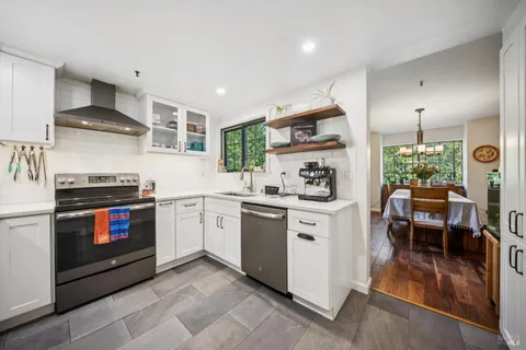 $895,000 | 166 Pelican Lane, Novato, CA 94949