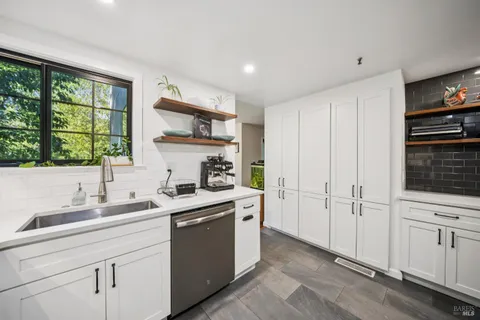 $895,000 | 166 Pelican Lane, Novato, CA 94949